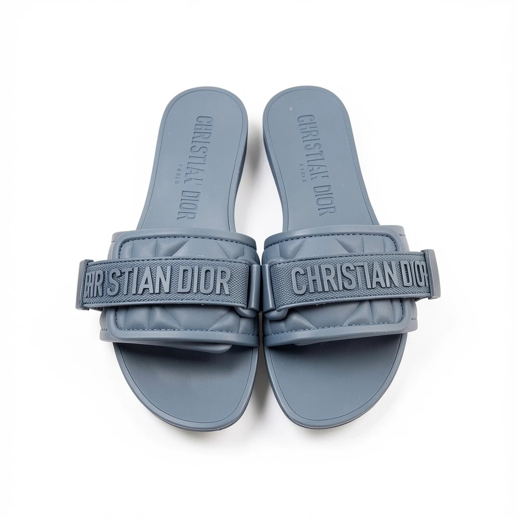 Sandalias de material sintético con diseño moderno