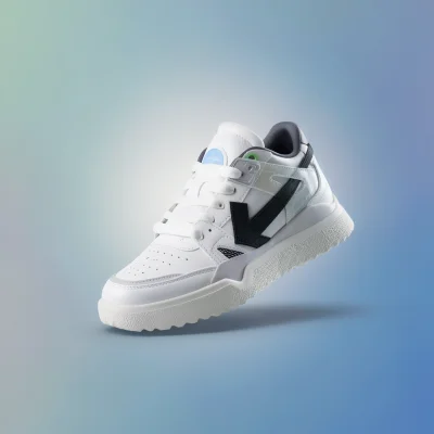 Tenis Blancos con Detalles Neón