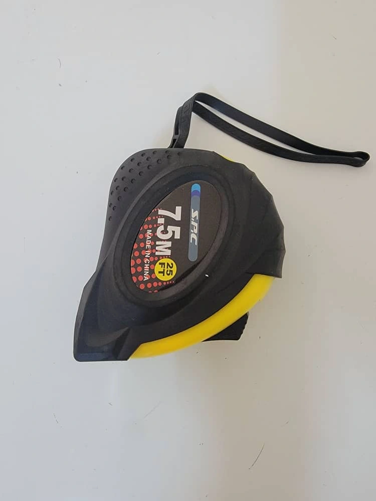 Cinta métrica 7.5 m con carcasa de plástico