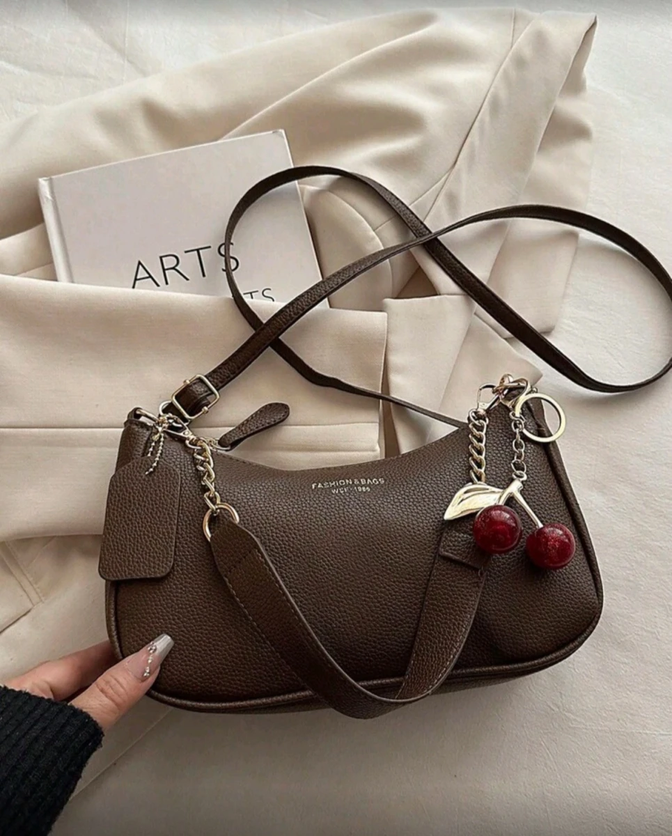 Cartera de mujer en piel sintética marrón