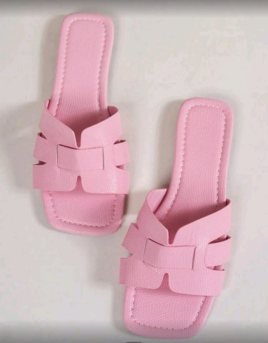 Sandalias Pink con Diseño Moderno