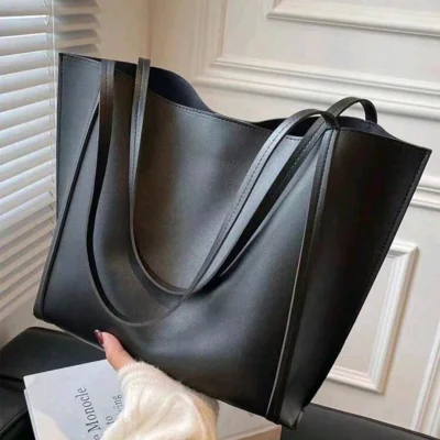 Bolso de mujer de piel sintética negra