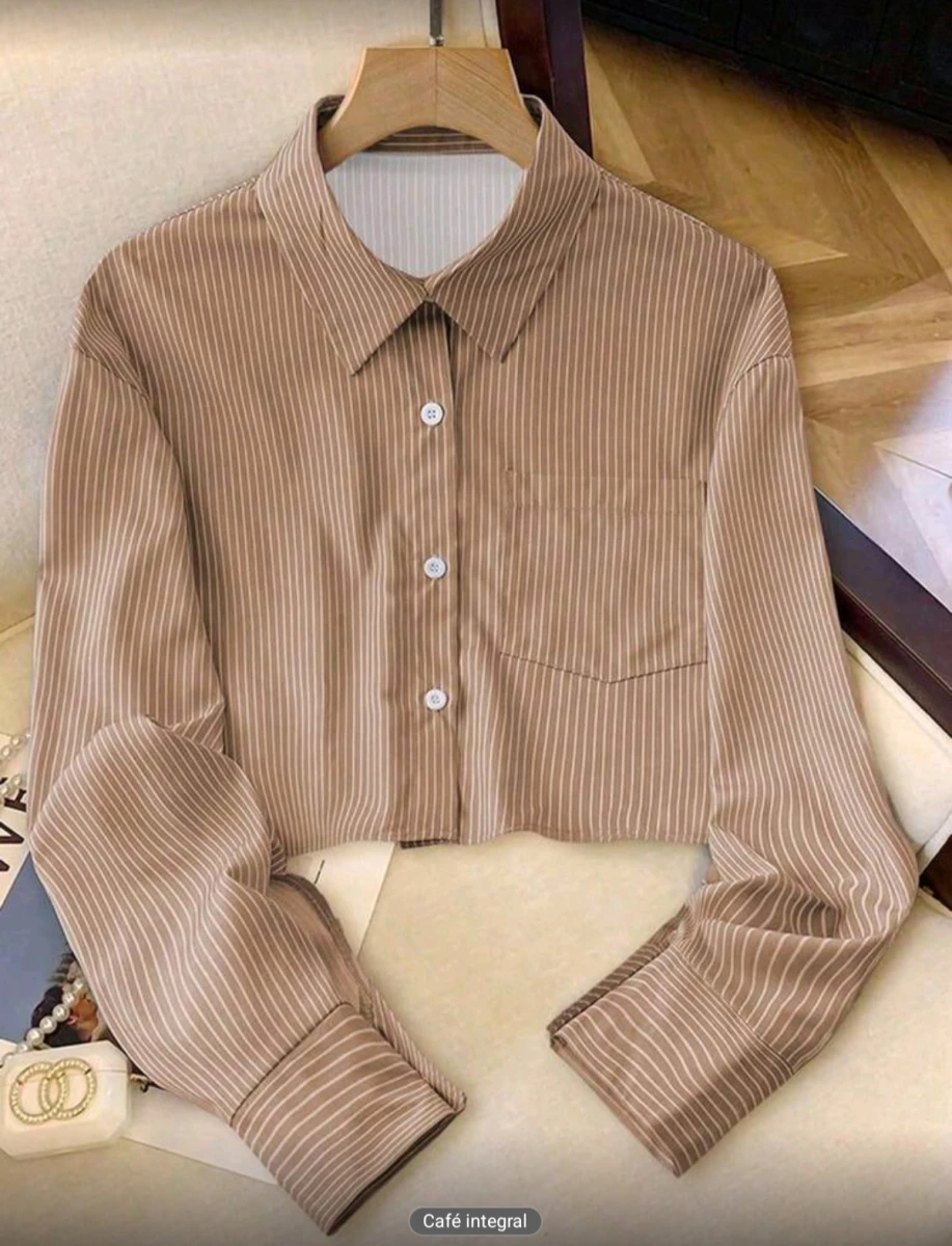 Camisa corta de mujer