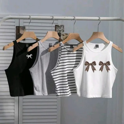 Juego de 4 camisetas para mujer