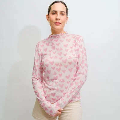 BLUSA ROSA DE CORAZONES