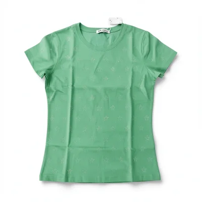 BLUSA BASICA VERDE DE ESTRELLAS