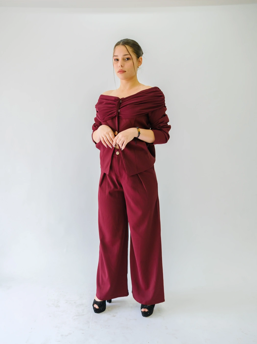 SET ROJO VINO DE CHALECO Y PANTALON