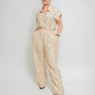 SET CAFE DE BLUSA Y PANTALON CON TEJIDOS