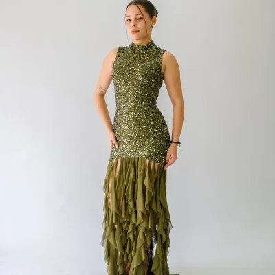 VESTIDO NOCTURNO VERDE DE LENTEJUELAS CON TIRAS