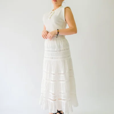 FALDA BLANCA LARGA