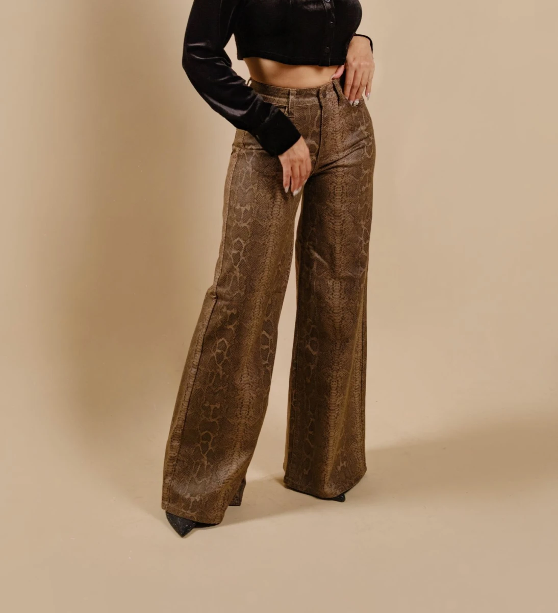 PANTALON CAFE PIEL DE VIBORA