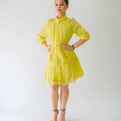 VESTIDO AMARILLO DE ENCAJES