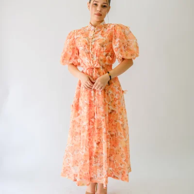 VESTIDO NARANJA CON FLORES 3D